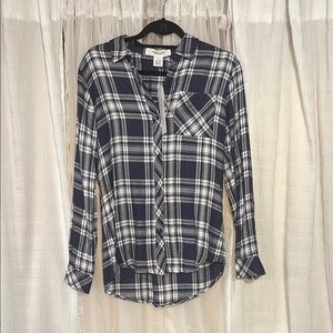 Workshop Republic Clothing Blue and White Notched Collar Button Down Shirt